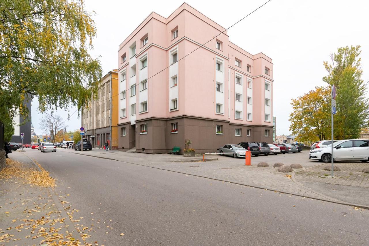 Karu Central Apartment Tallinn Eksteriør bilde